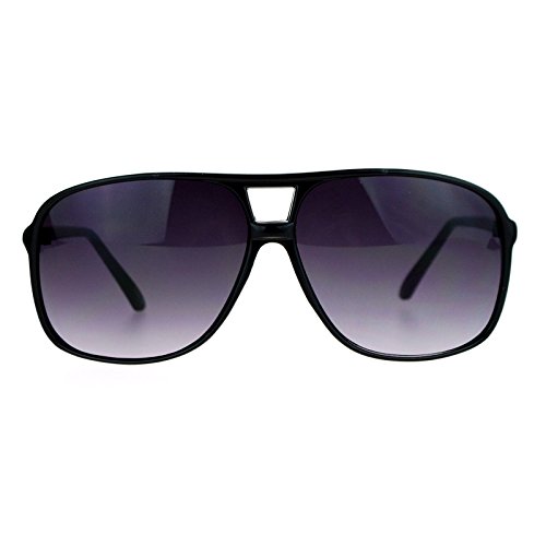 Mens sport sunglasses in oversized thin plastic style model number SA106