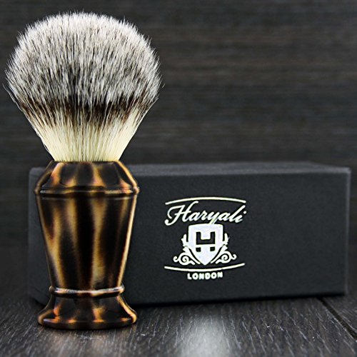 Mens Shaving Brush with Soft Synthetic Hair and Cheetah Print Handle Hair that is both beautiful and durable